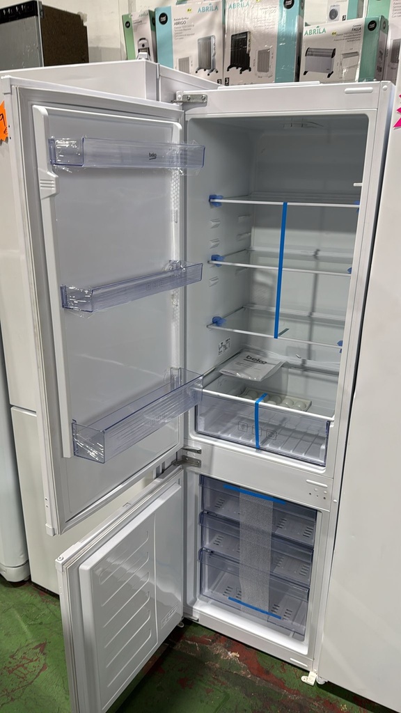 FRIGORIFICO COMBI 180X55 BEKO PANELABLE BLANCO 