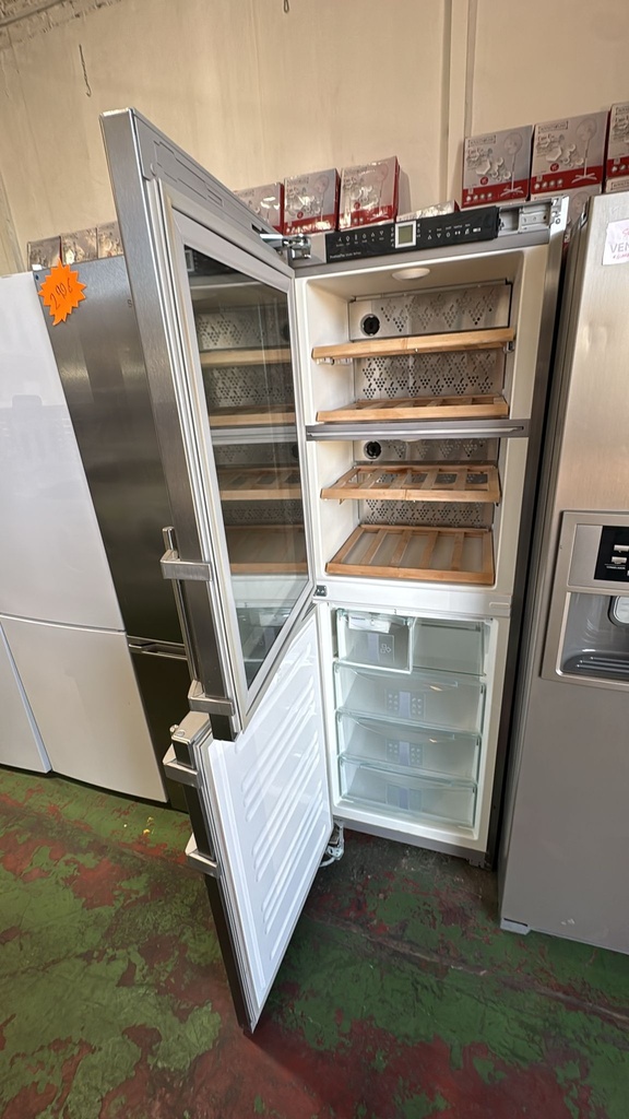 SWTNes3010 VINOTECA CONGELADOR INFERIOR 185X60 CM LIEBHERR NO FROST INOXIDABLE